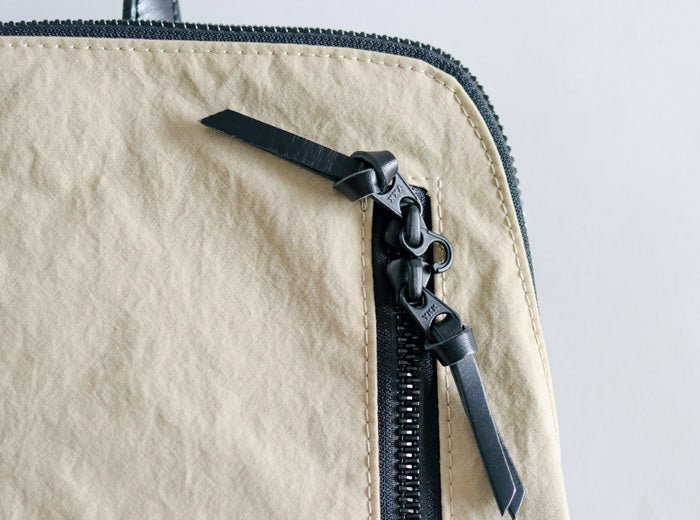 Rootを支える小さな名品たち【ファスナー・引き手編】 - Root (ルート)バッグ・鞄通販サイト-ずっと好きなもの、飾らないデザイン -