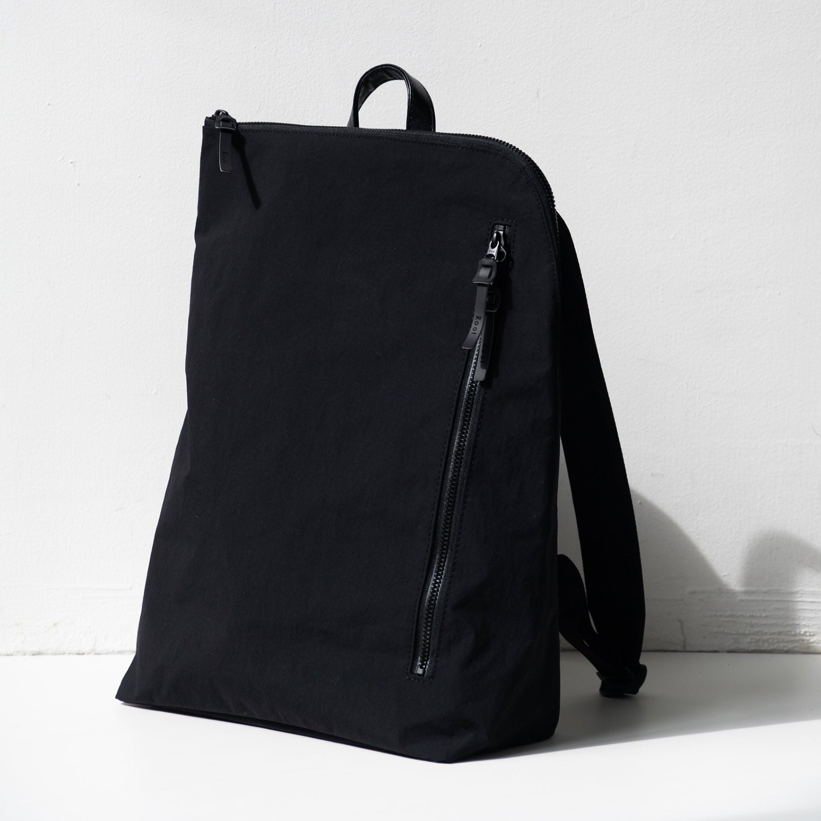 和ックパックhabit type3「KONBU®️(コンブ)」|KONBUバッグ(コンブバッグ) - Root (ルート)バッグ・鞄通販サイト - ずっと好きなもの、飾らないデザイン -