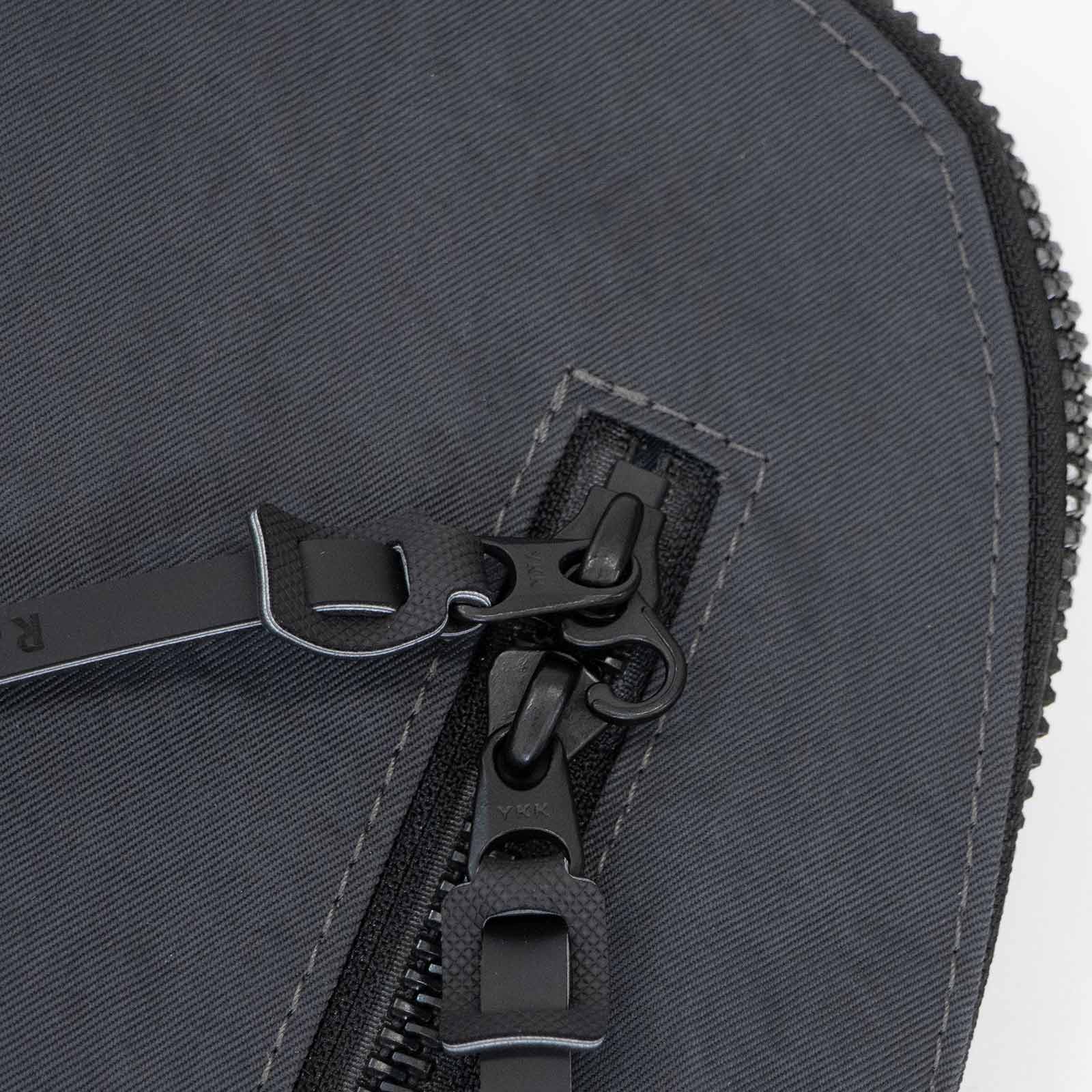 和ックパックhabit「KONBU®️(コンブ)」ツイル|KONBUバッグ(コンブバッグ) - Root (ルート)バッグ・鞄通販サイト - ずっと好きなもの、飾らないデザイン -