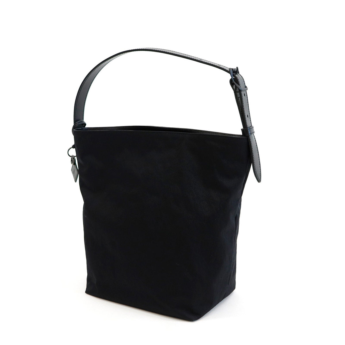 Mellow Shouldertote M「KONBU®️(コンブ)ツイル」|KONBU®️バッグ(コンブバッグ) - Root (ルート)バッグ・鞄通販サイト-ずっと好きなもの、飾らないデザイン -