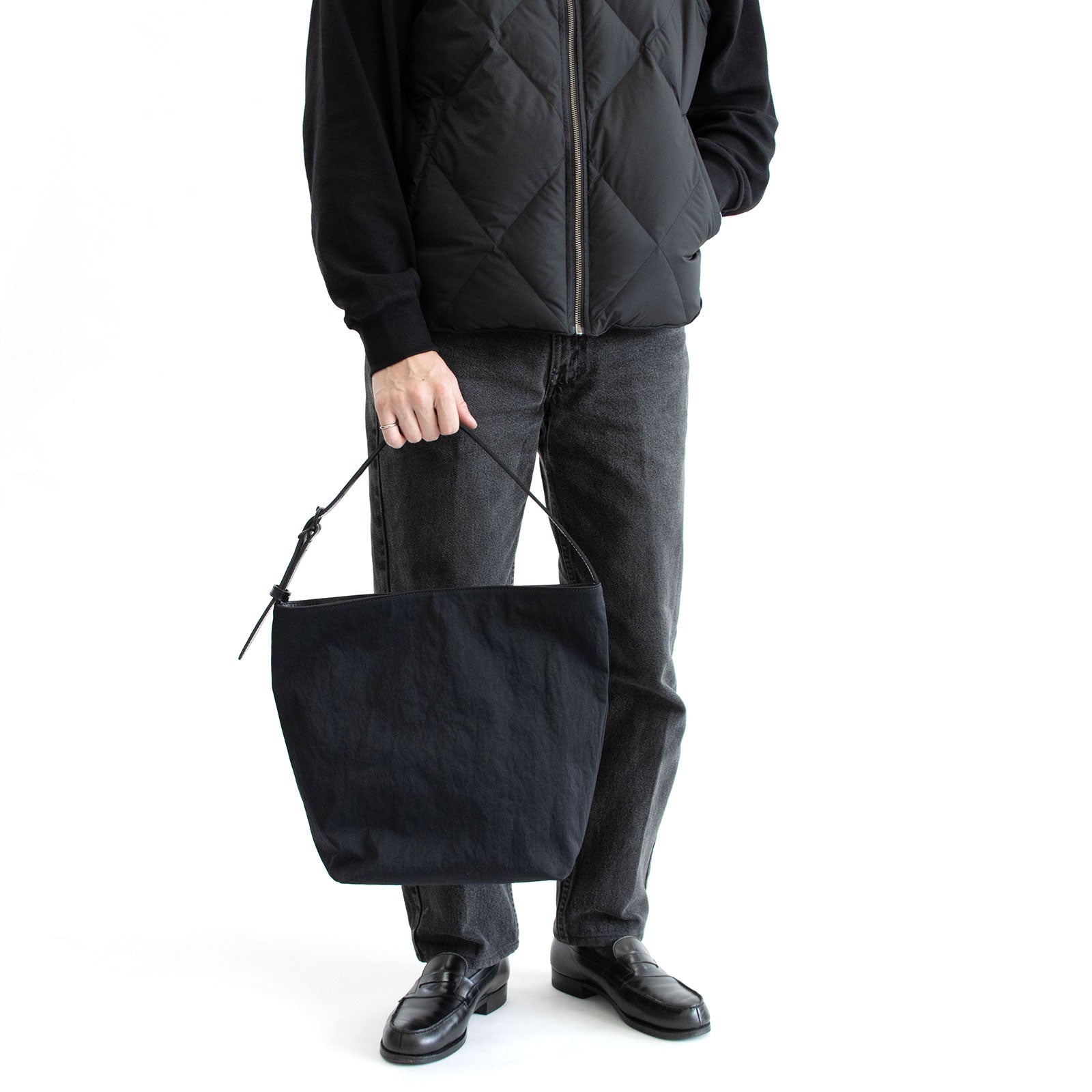 Mellow Shouldertote M「KONBU®️(コンブ)ツイル」|KONBU®️バッグ(コンブバッグ) - Root (ルート)バッグ・鞄通販サイト - ずっと好きなもの、飾らないデザイン -