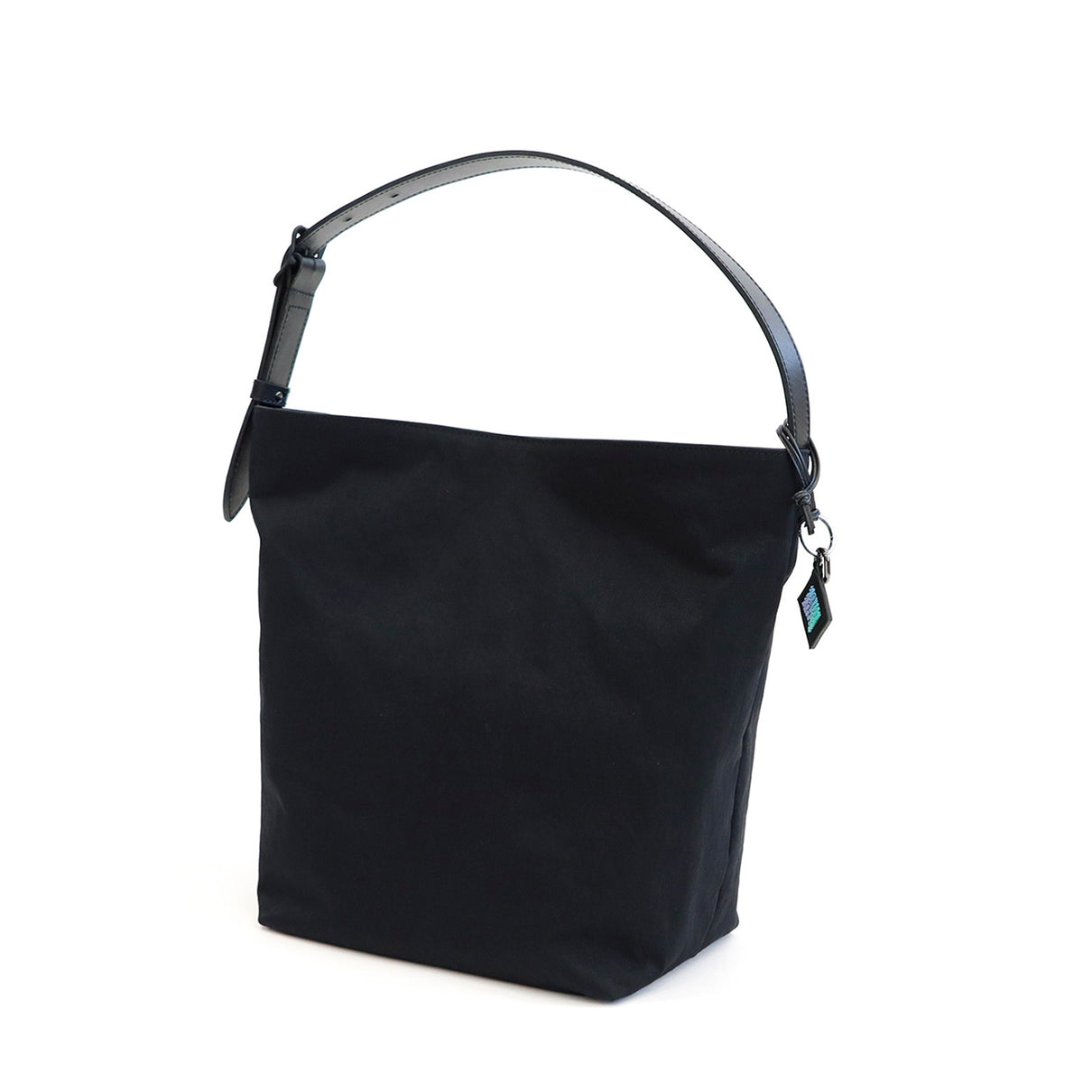 Mellow Shouldertote M「KONBU®️(コンブ)ツイル」|KONBU®️バッグ(コンブバッグ)