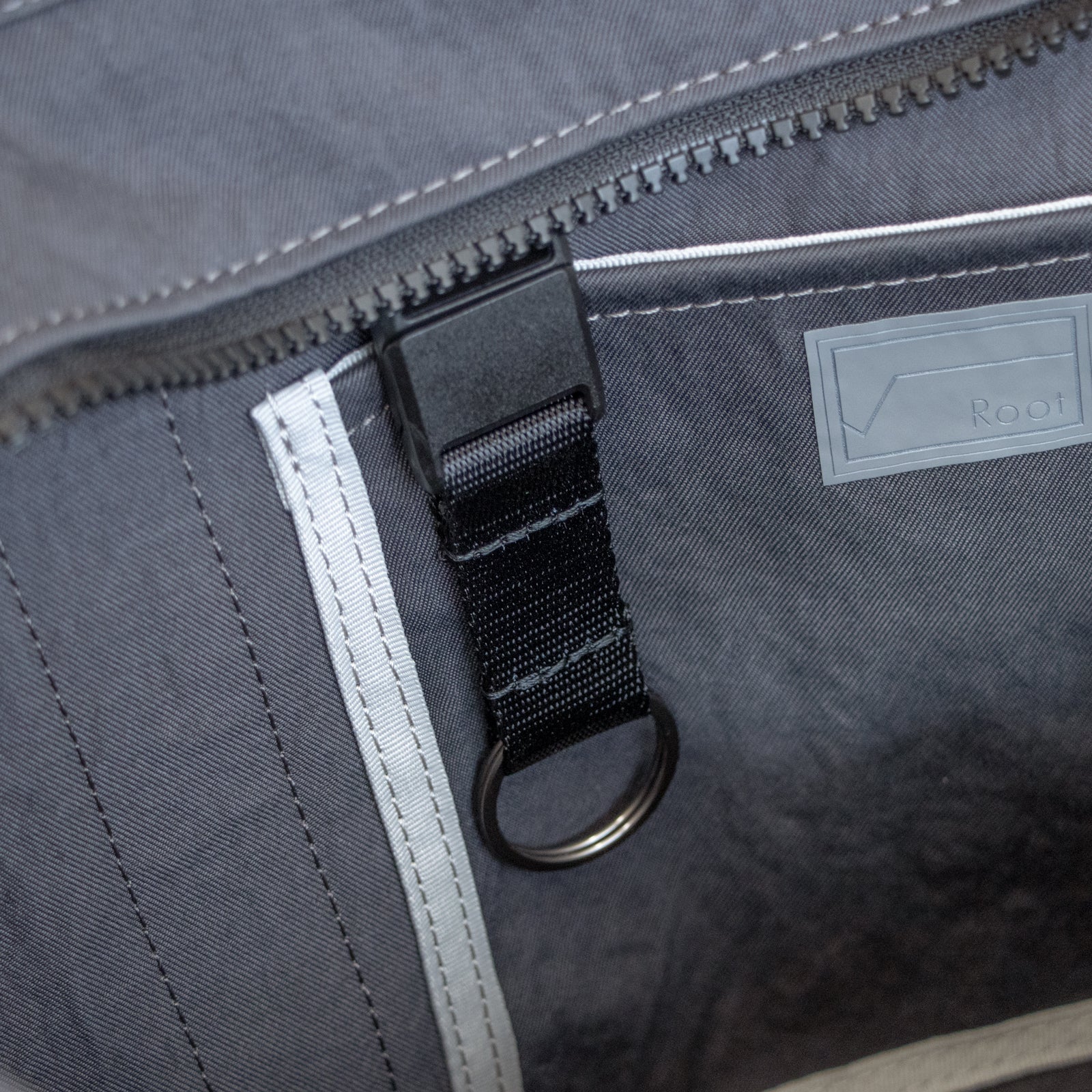 セイライトトートM「KONBU®️(コンブ)ツイル」|KONBU®️バッグ(コンブバッグ) - Root (ルート)バッグ・鞄通販サイト - ずっと好きなもの、飾らないデザイン -