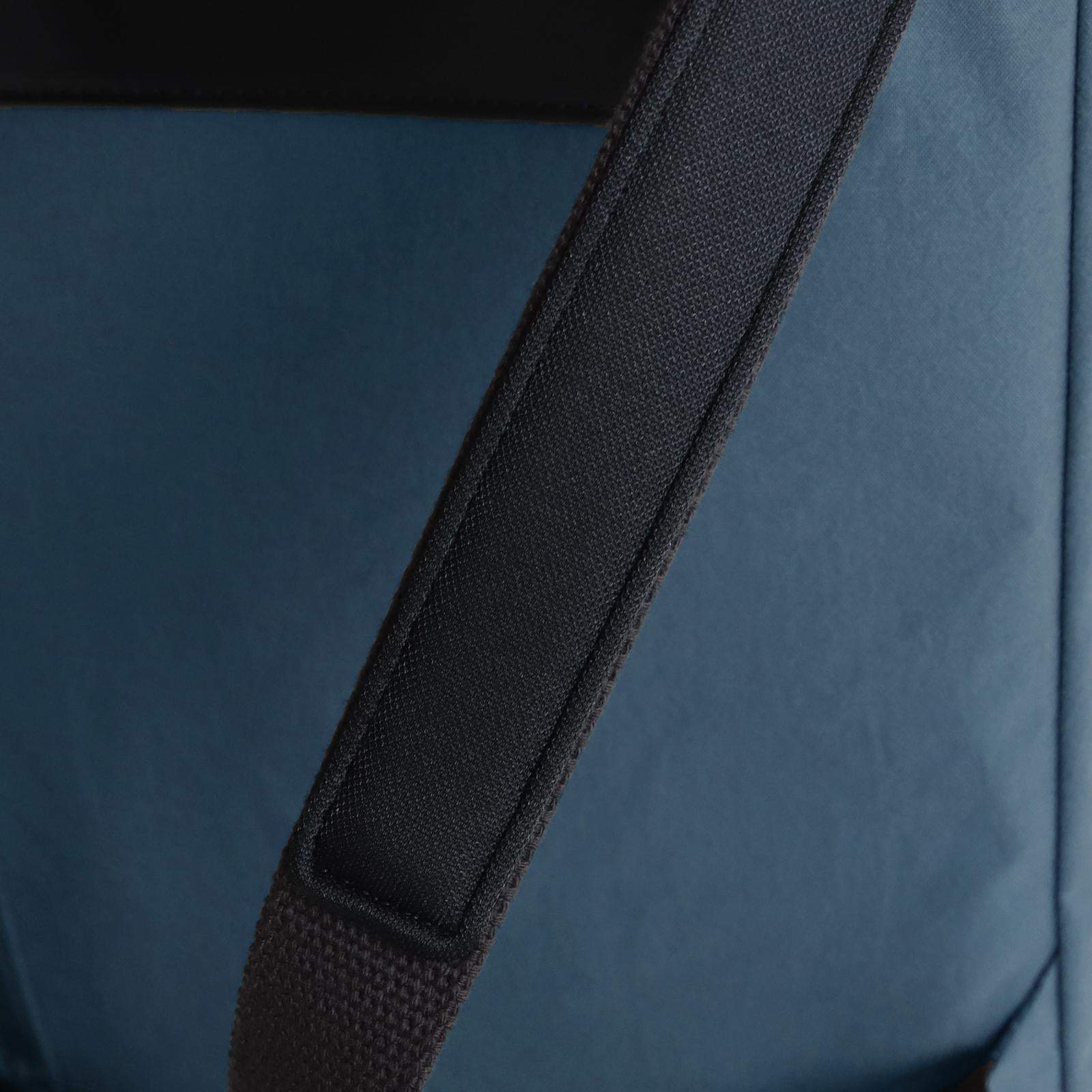 和ックパックpetit type2「KONBU®️(コンブ)」|KONBU®️バッグ(コンブバッグ) - Root (ルート)バッグ・鞄通販サイト - ずっと好きなもの、飾らないデザイン -