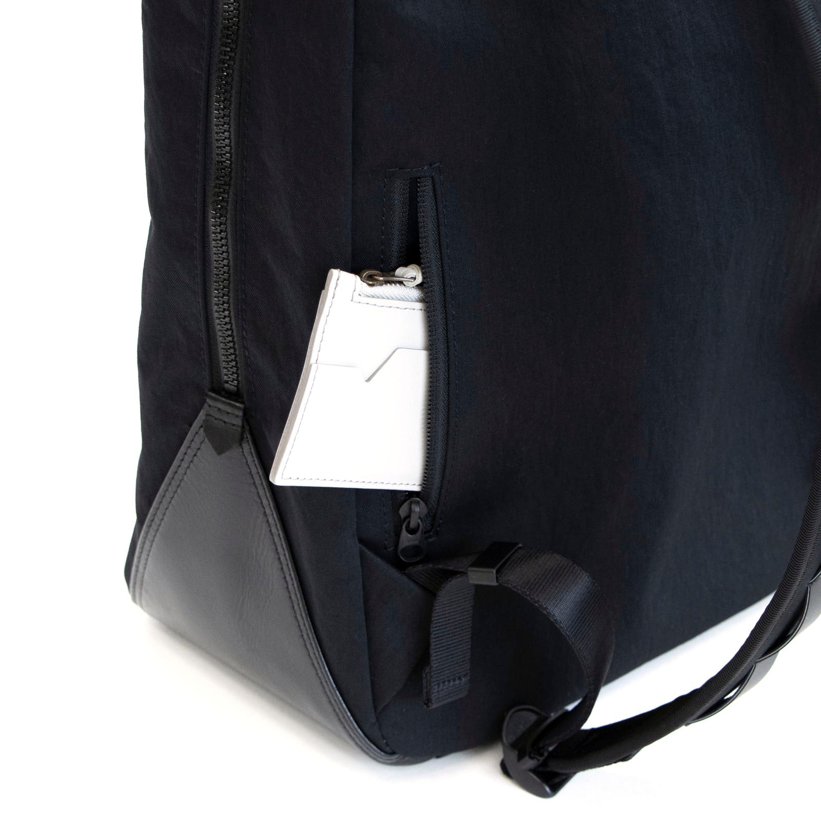 ボックスリュックtype2 KONBU®ツイル&チェストストラップ(セット購入) - Root (ルート)バッグ・鞄通販サイト - ずっと好きなもの、飾らないデザイン -