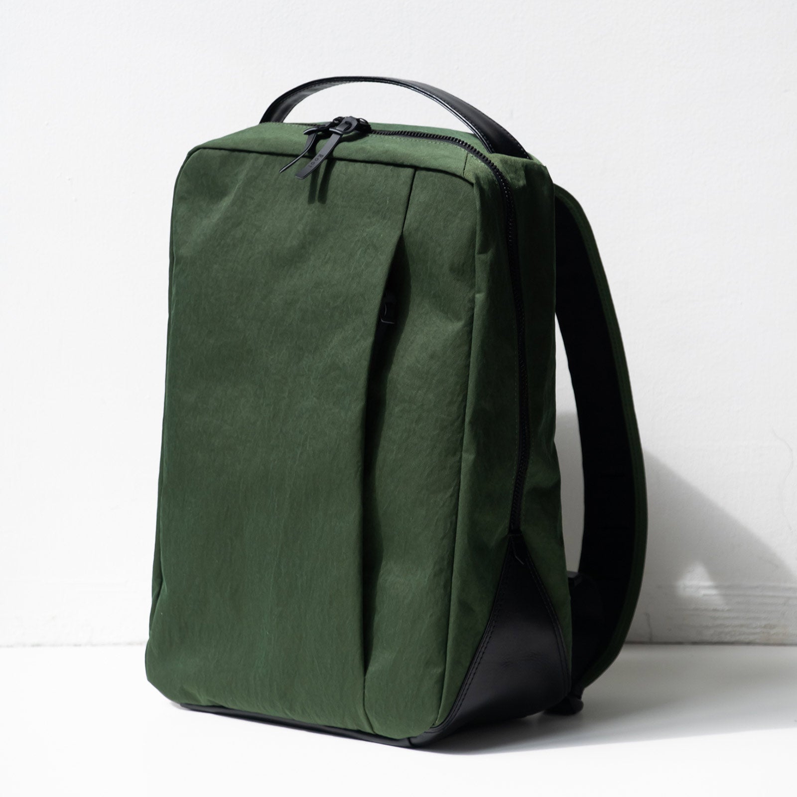 ボックスリュック type2「KONBU®️(コンブ)ツイル」|KONBU®️バッグ(コンブバッグ) - Root (ルート)バッグ・鞄通販サイト - ずっと好きなもの、飾らないデザイン -