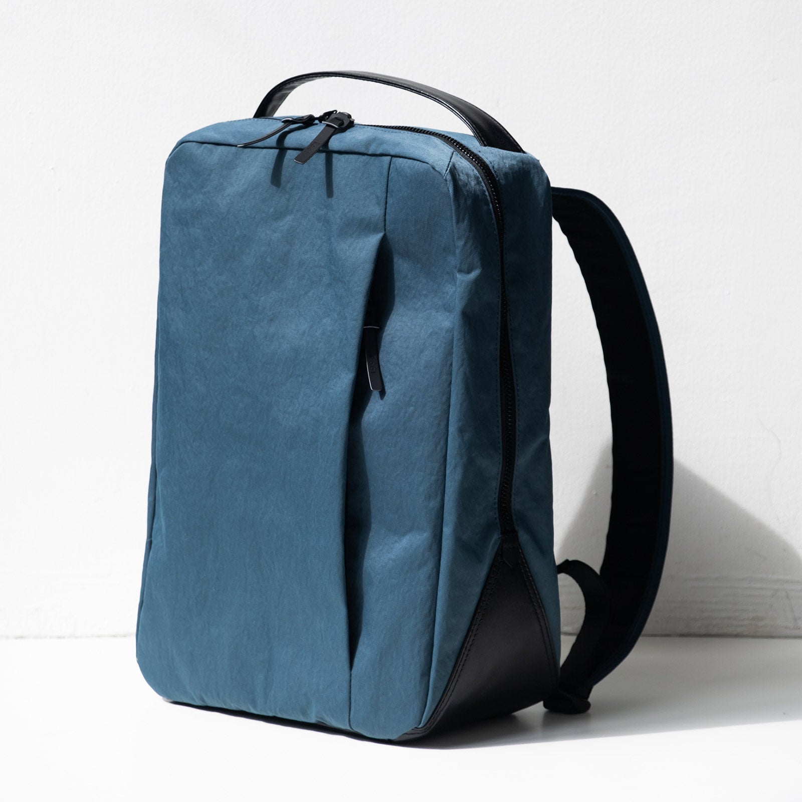 ボックスリュック type2「KONBU®️(コンブ)ツイル」|KONBU®️バッグ(コンブバッグ) - Root (ルート)バッグ・鞄通販サイト - ずっと好きなもの、飾らないデザイン -