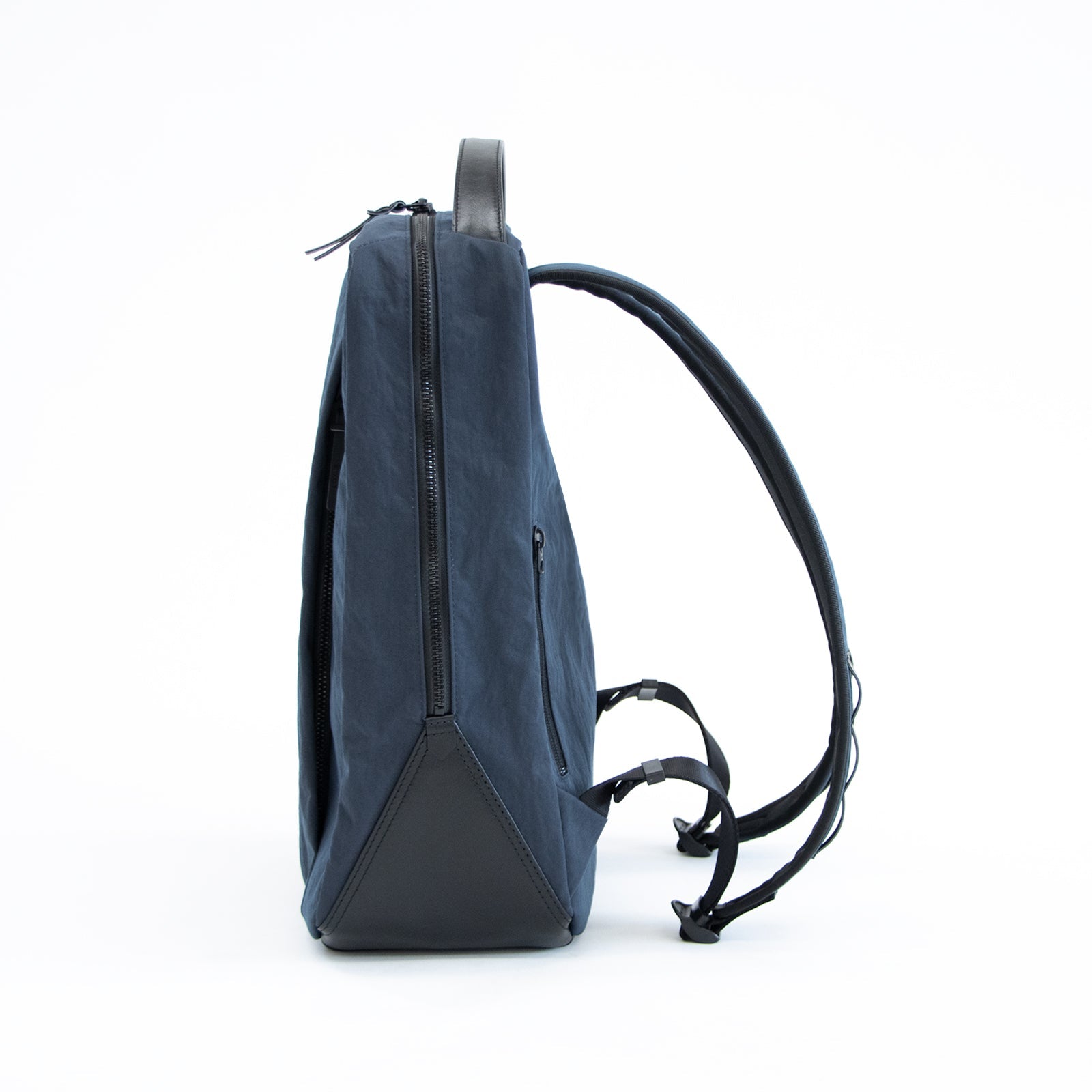 ボックスリュック type2「KONBU®️(コンブ)ツイル」|KONBU®️バッグ(コンブバッグ) - Root (ルート)バッグ・鞄通販サイト - ずっと好きなもの、飾らないデザイン -