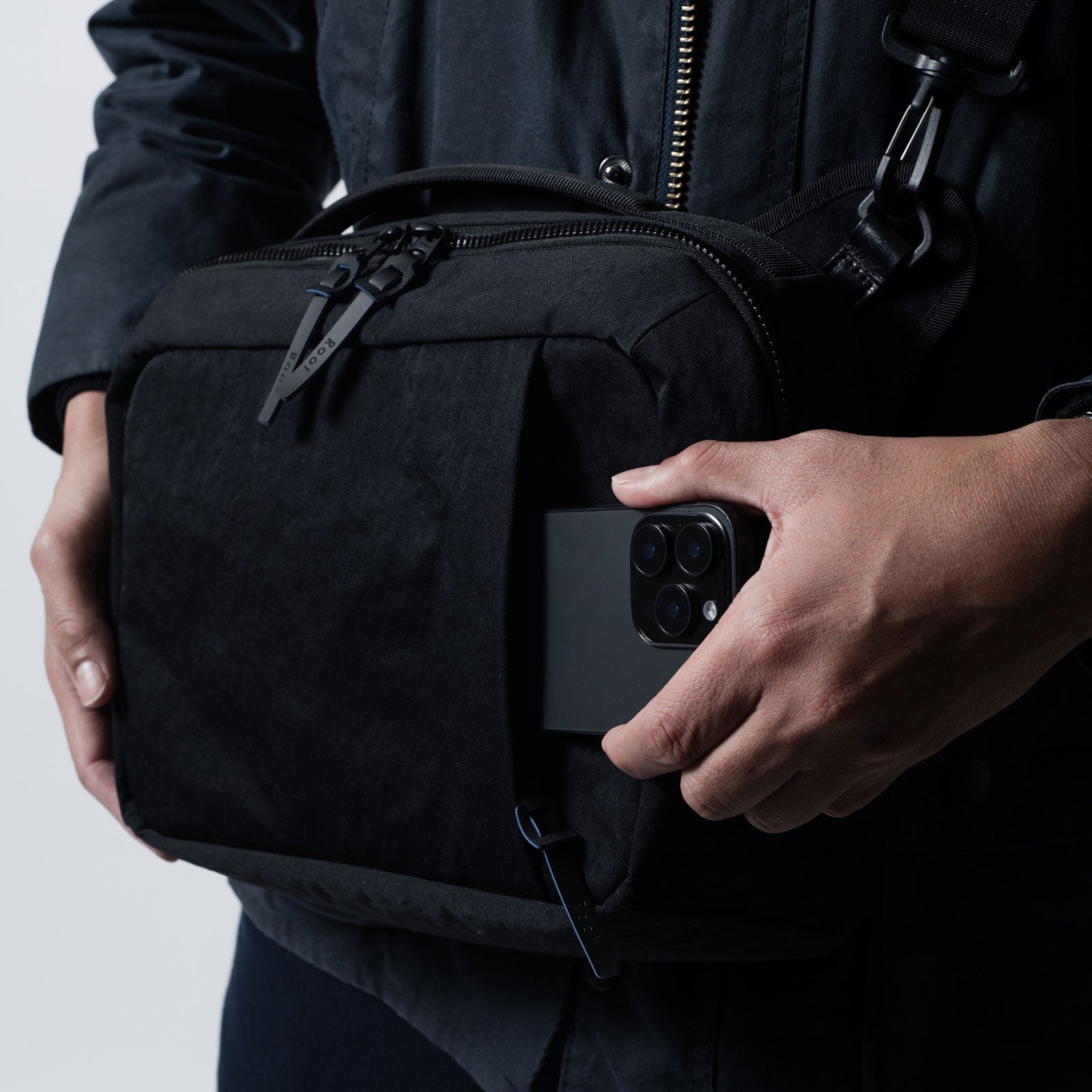 urban cross body(BWB ショルダーバッグ) - Root (ルート)バッグ・鞄通販サイト - ずっと好きなもの、飾らないデザイン -