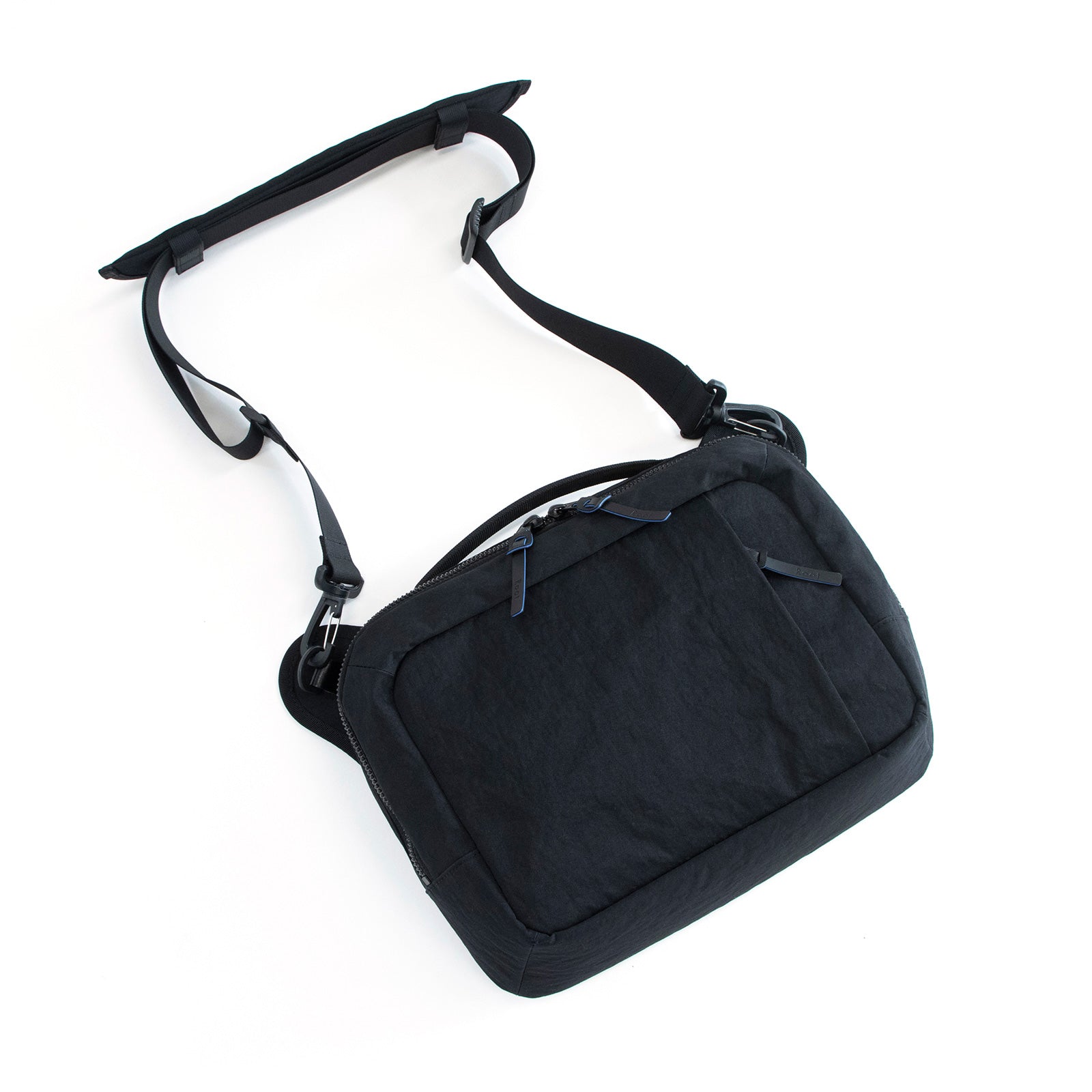 urban cross body(BWB ショルダーバッグ) - Root (ルート)バッグ・鞄通販サイト - ずっと好きなもの、飾らないデザイン -