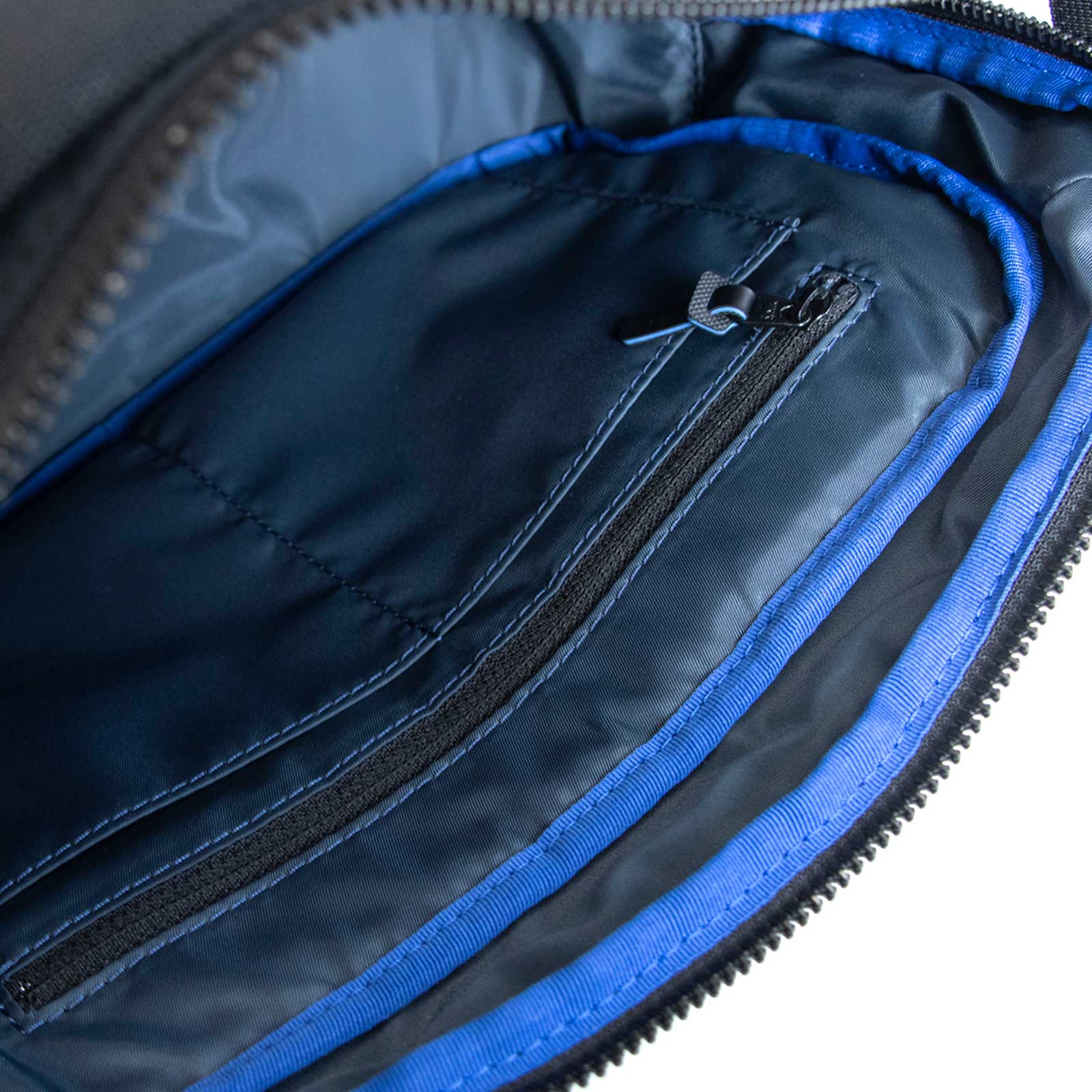 urban cross body(BWB ショルダーバッグ) - Root (ルート)バッグ・鞄通販サイト - ずっと好きなもの、飾らないデザイン -