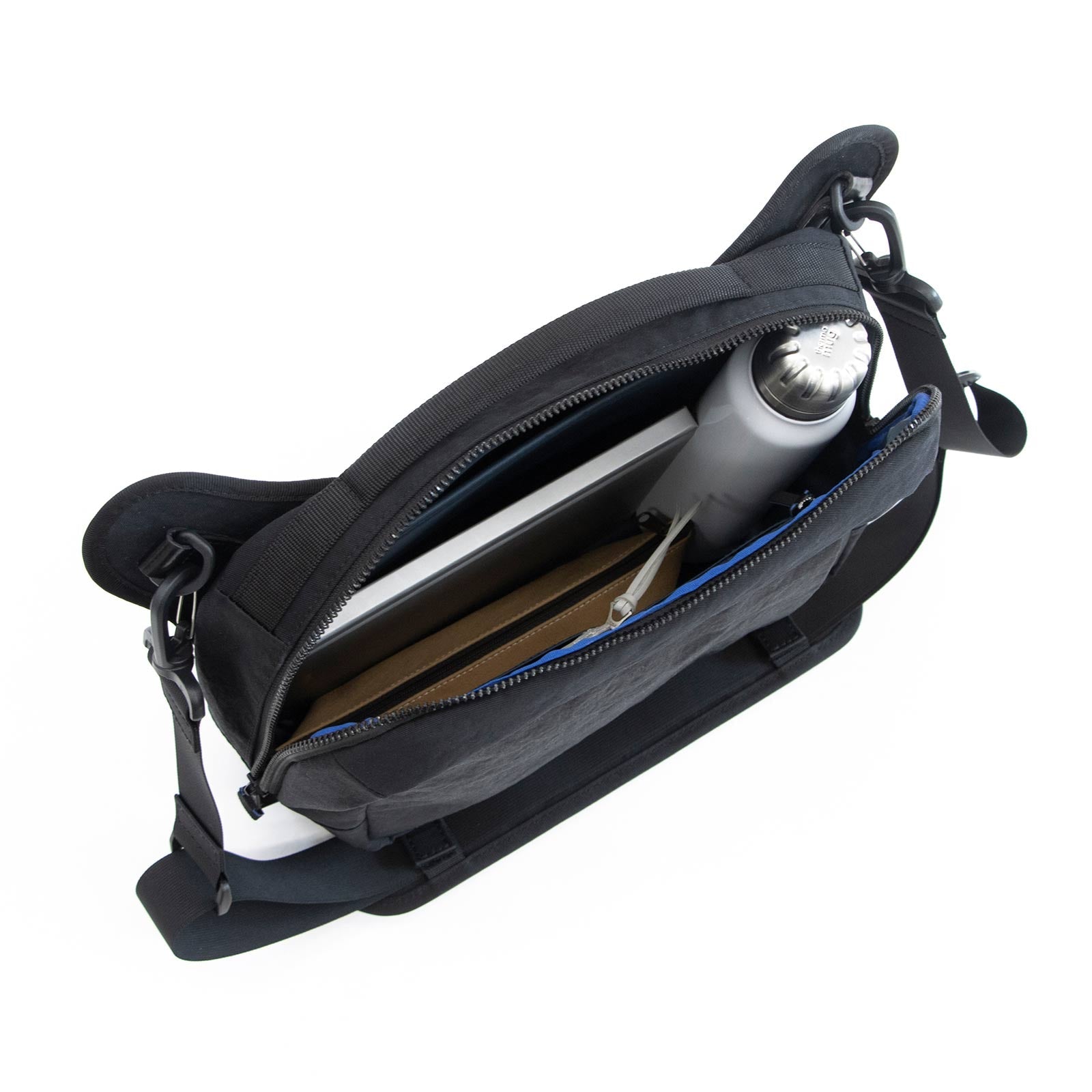 urban cross body(BWB ショルダーバッグ) - Root (ルート)バッグ・鞄通販サイト - ずっと好きなもの、飾らないデザイン -