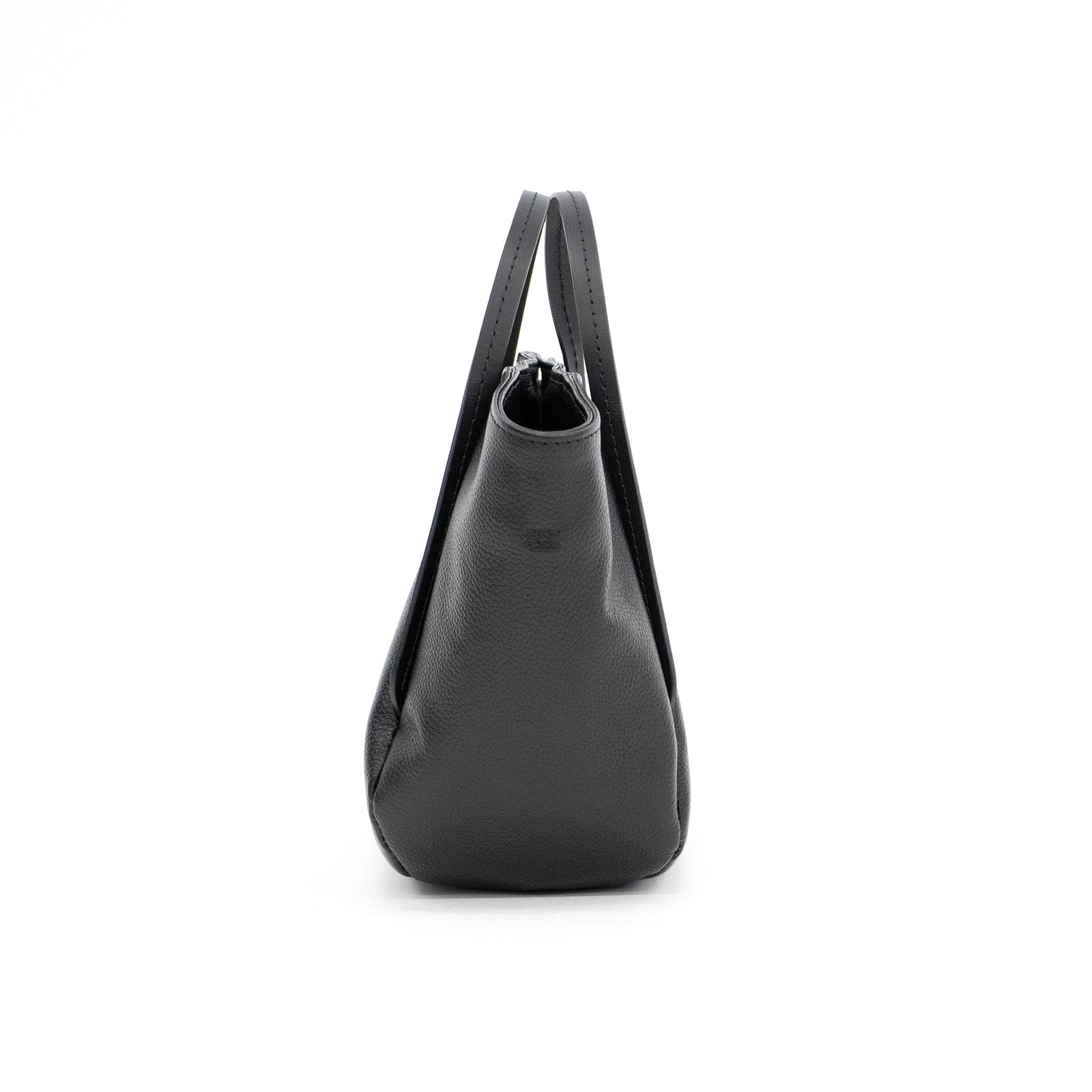 A3petit(レザーショルダーバッグ)Root Shoulderbag - Root - ずっと好きなもの、飾らないデザイン -