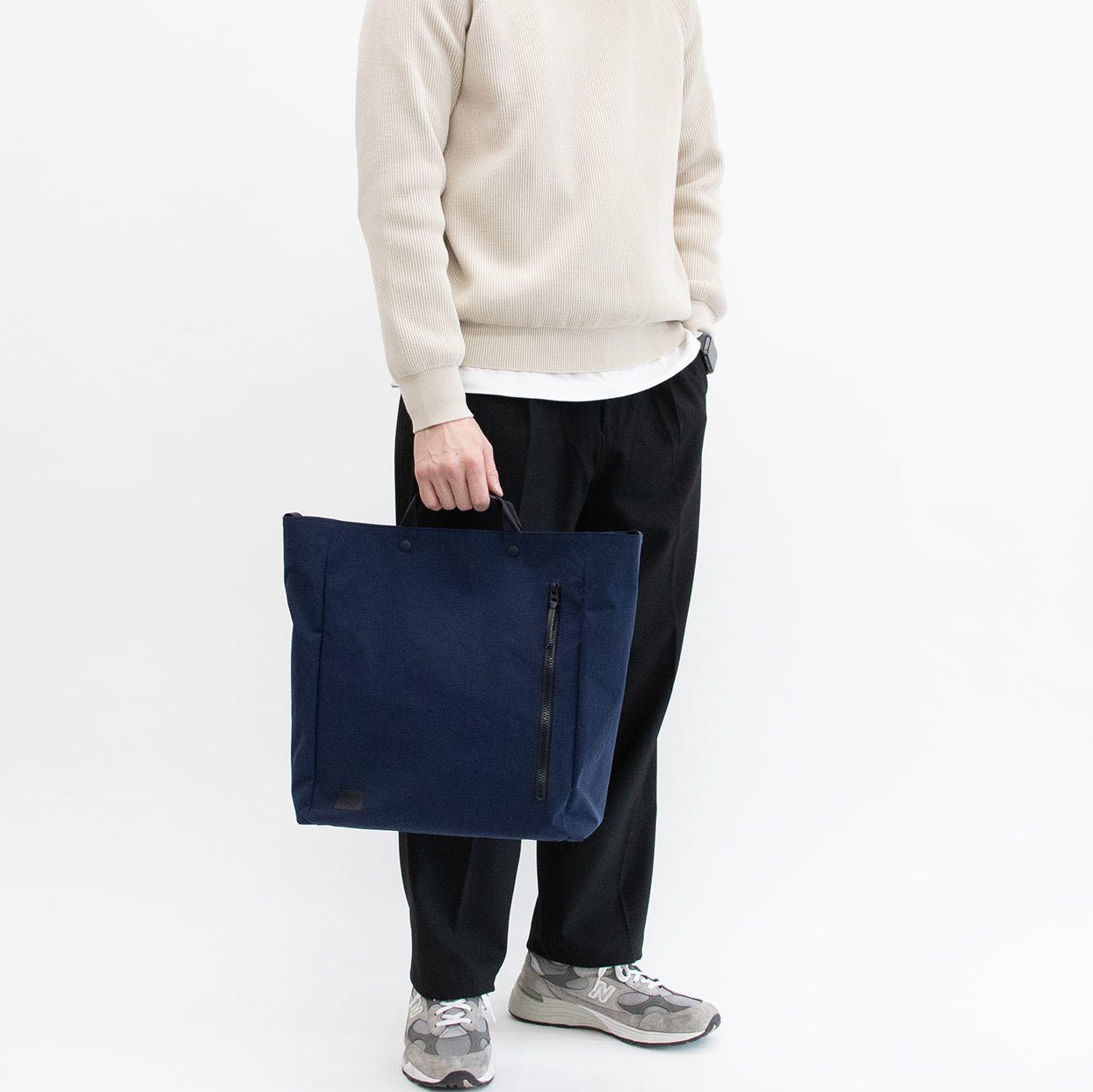 BOXトートKONBU®️(コンブ)ナイロンショルダーバッグ Root<UNISEX>Shoulderbag - Root - ずっと好きなもの、飾らないデザイン -