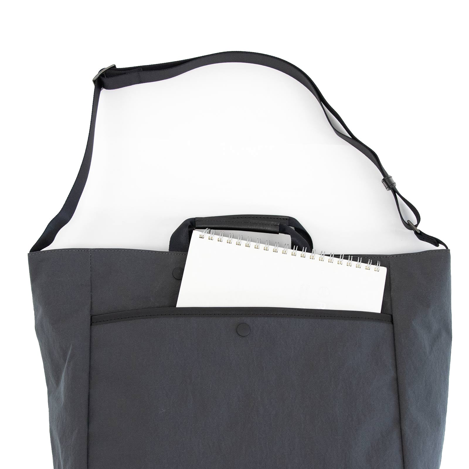 BOXトートKONBU®️(コンブ)ナイロンショルダーバッグ Root<UNISEX>Shoulderbag - Root - ずっと好きなもの、飾らないデザイン -