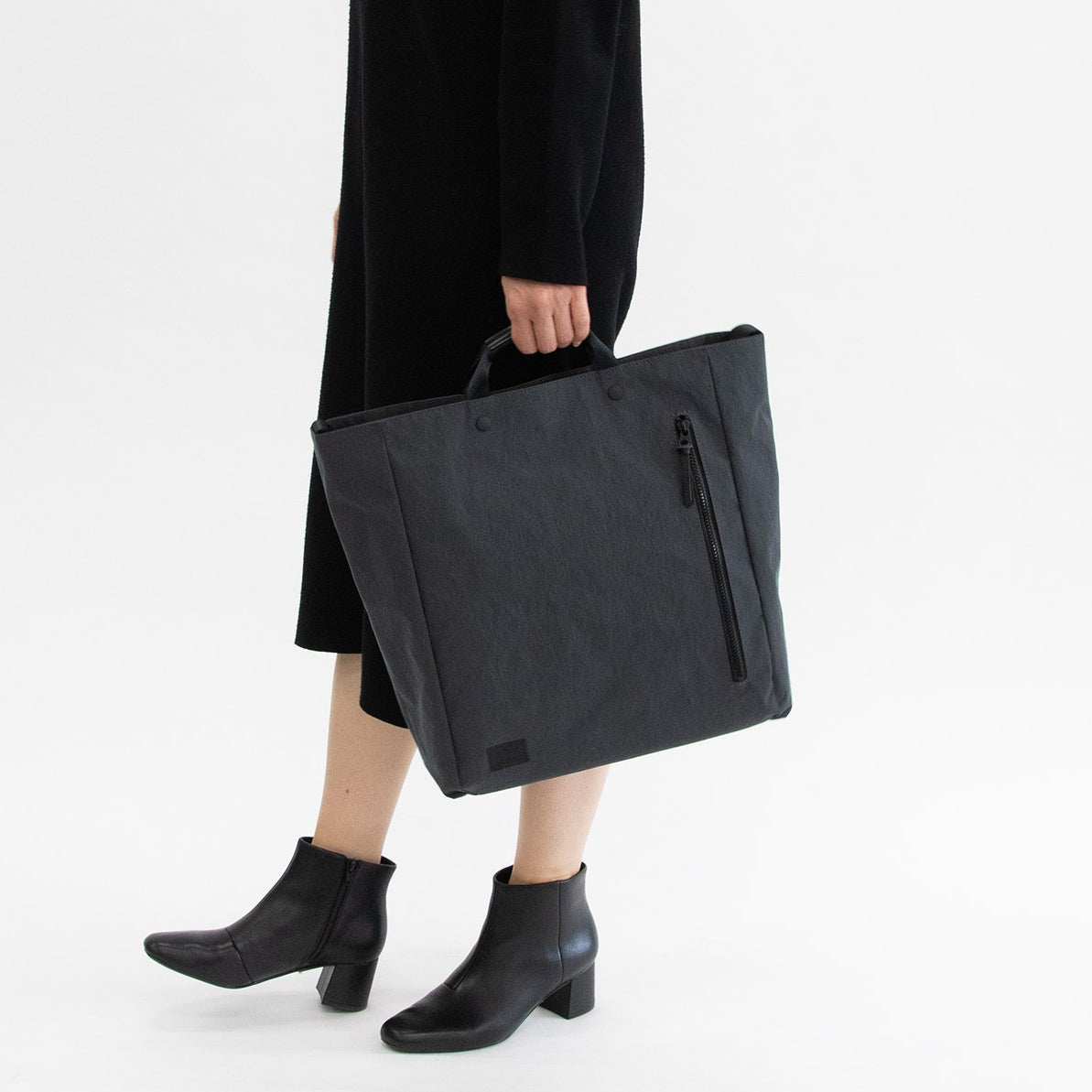 BOXトートKONBU®️(コンブ)ナイロンショルダーバッグ Root<UNISEX>Shoulderbag - Root - ずっと好きなもの、飾らないデザイン -
