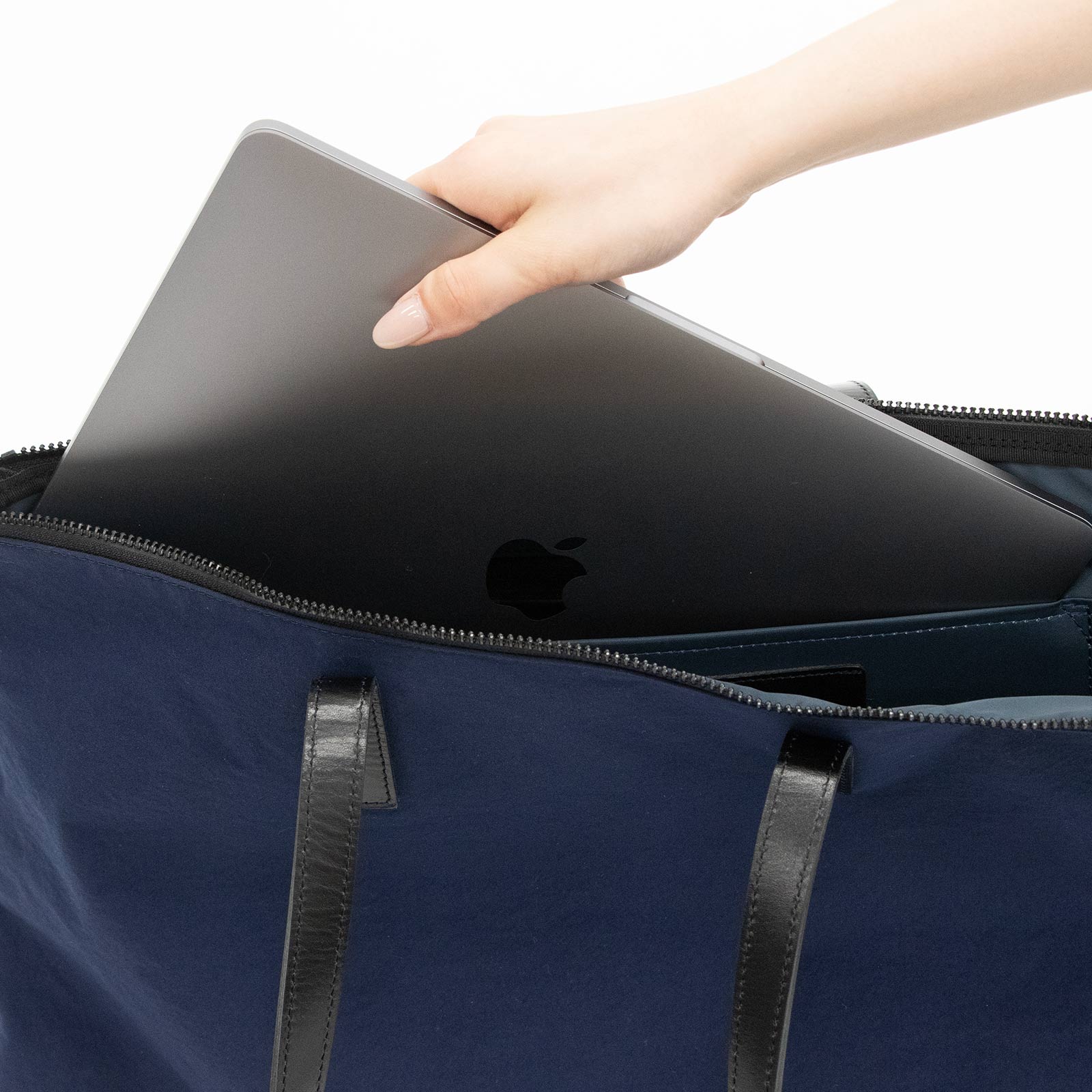 エレファントトートhabit neo KONBU®️(コンブ) - Root - ずっと好きなもの、飾らないデザイン -