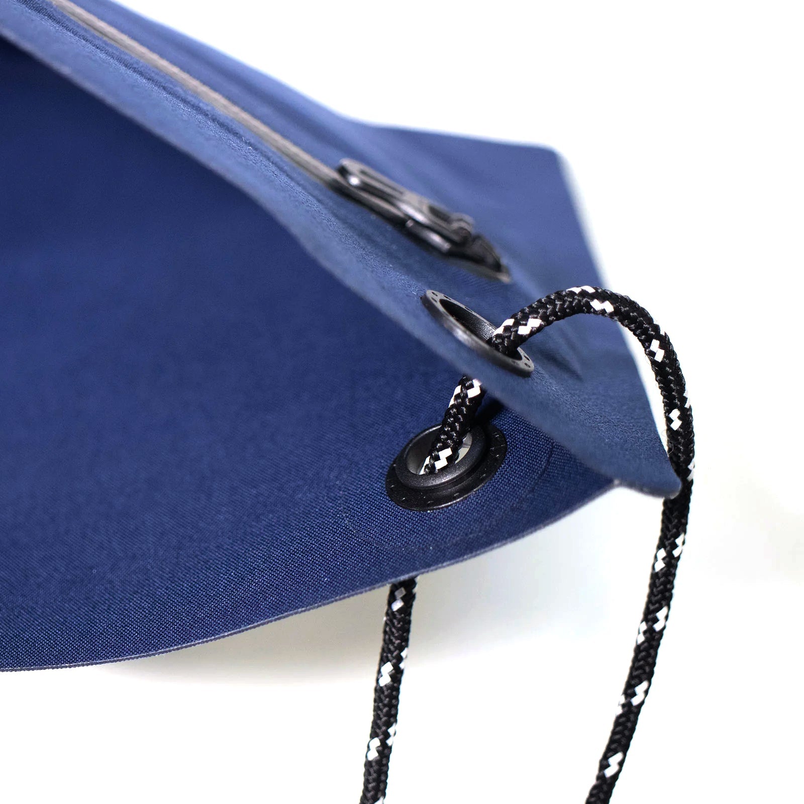 マイル 「KONBU®️(コンブ)」ナイロンサコッシュ Root<UNISEX>Sacoche - Root - ずっと好きなもの、飾らないデザイン -