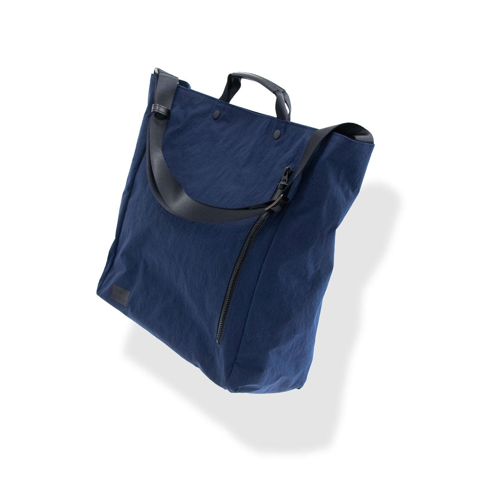 ボックストートKONBU®️(コンブ)ナイロンショルダーバッグ Root<UNISEX>Shoulderbag - Root - ずっと好きなもの、飾らないデザイン -