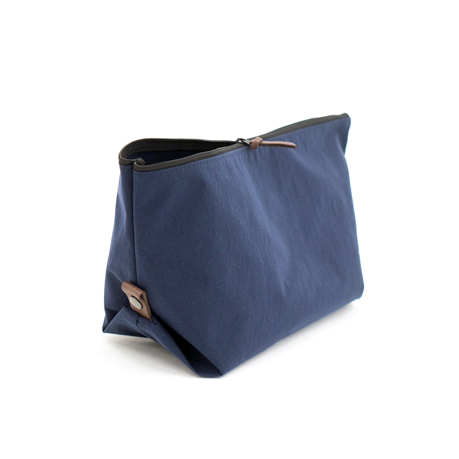 カーペンタートート 「KONBU®️(コンブ)」ナイロントートバッグ Root<UNISEX>Totebag - Root - ずっと好きなもの、飾らないデザイン -