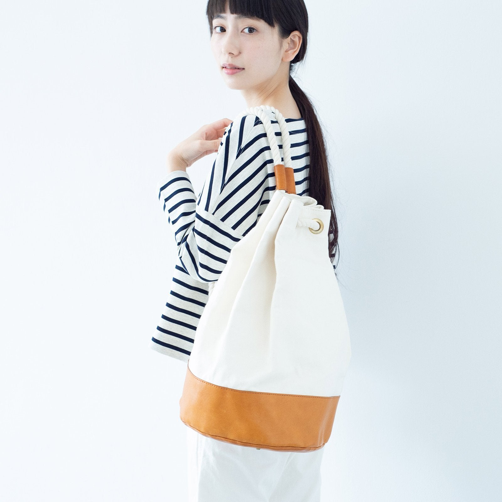 Root ＜UNISEX＞ Shoulderbag（ショルダーバッグ) キャンバス・ロープバッグ - Root - ずっと好きなもの、飾らないデザイン -