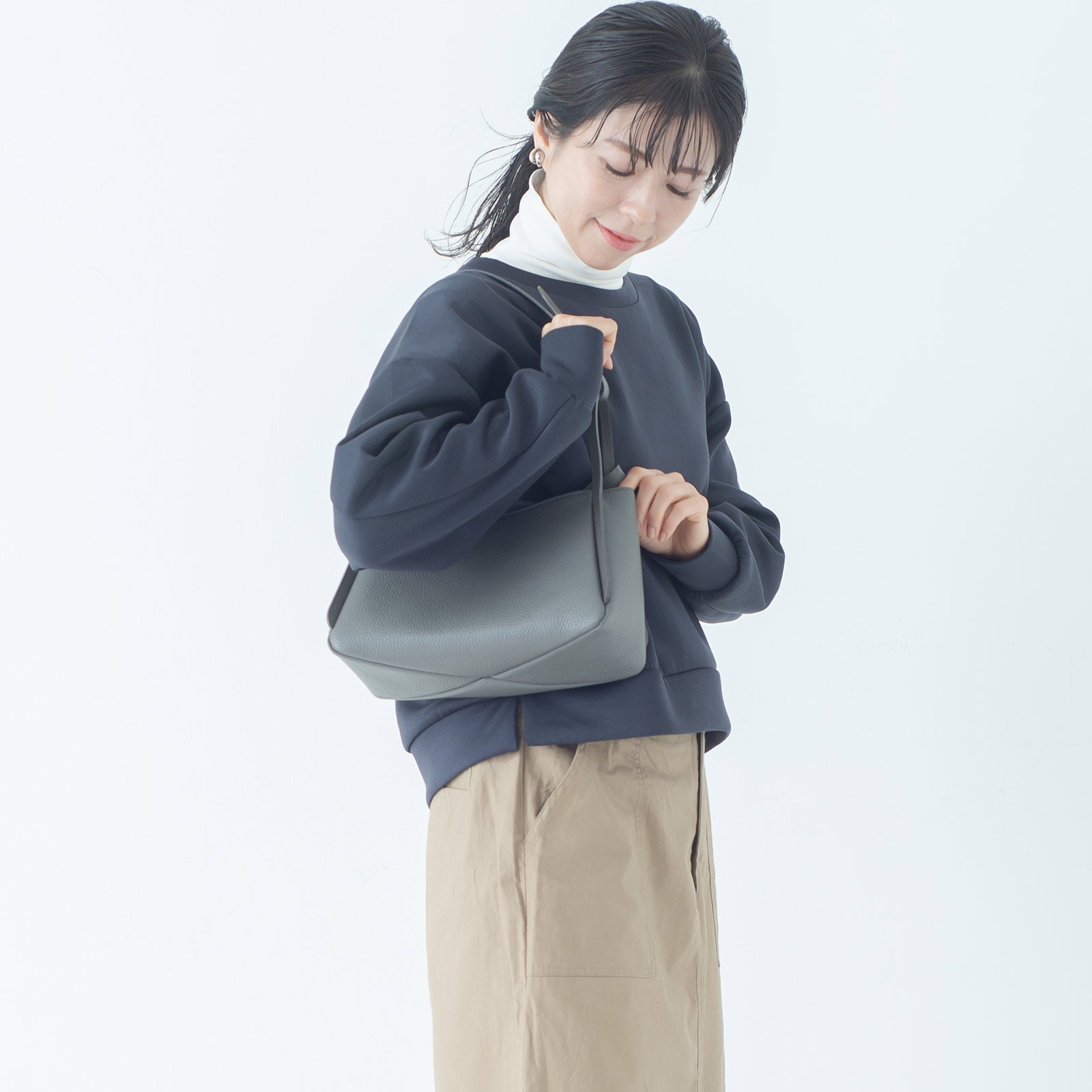 ジプシー(ショルダーバッグ)- Swing - Root - ずっと好きなもの、飾らないデザイン -