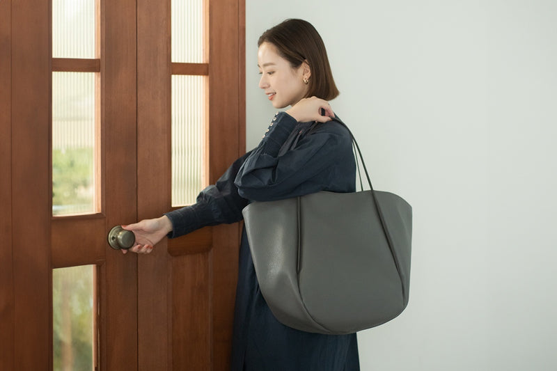 Swing Arkトート - Swing - Root (ルート)バッグ・鞄通販サイト - ずっと好きなもの、飾らないデザイン - 