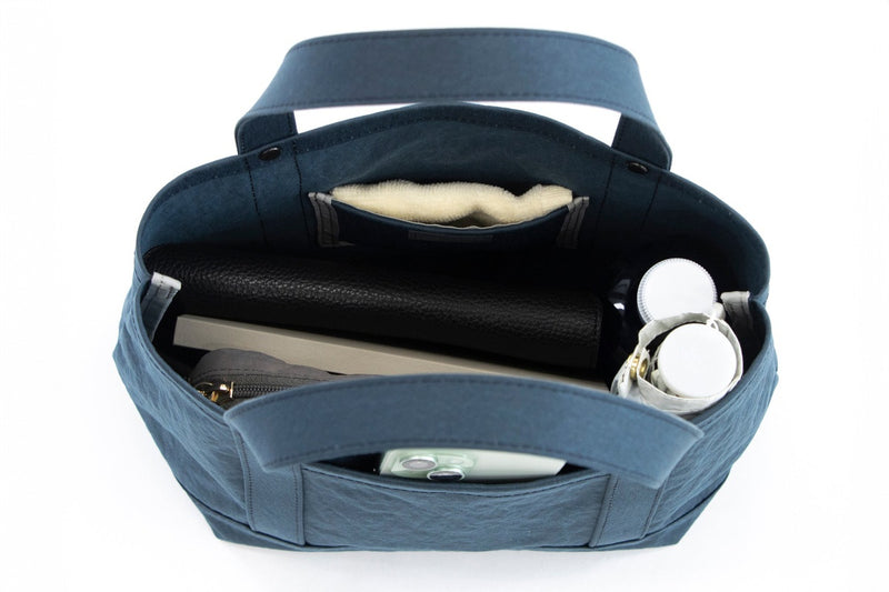 セイライトトートS 「KONBU®️（コンブ）」ツイル｜KONBU®️バッグ（コンブバッグ） - Root (ルート)バッグ・鞄通販サイト - ずっと好きなもの、飾らないデザイン - 