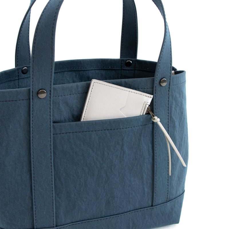 本革・レザーフラグメントケース(レザーカードケース)Root＜UNISEX＞Fragment case - Root - ずっと好きなもの、飾らないデザイン -