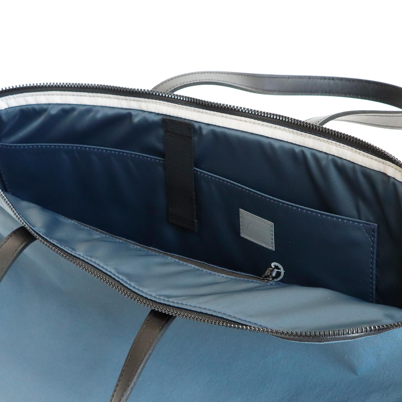 エレファントトートhabit neo KONBU®️（コンブ） - Root (ルート)バッグ・鞄通販サイト - ずっと好きなもの、飾らないデザイン - 