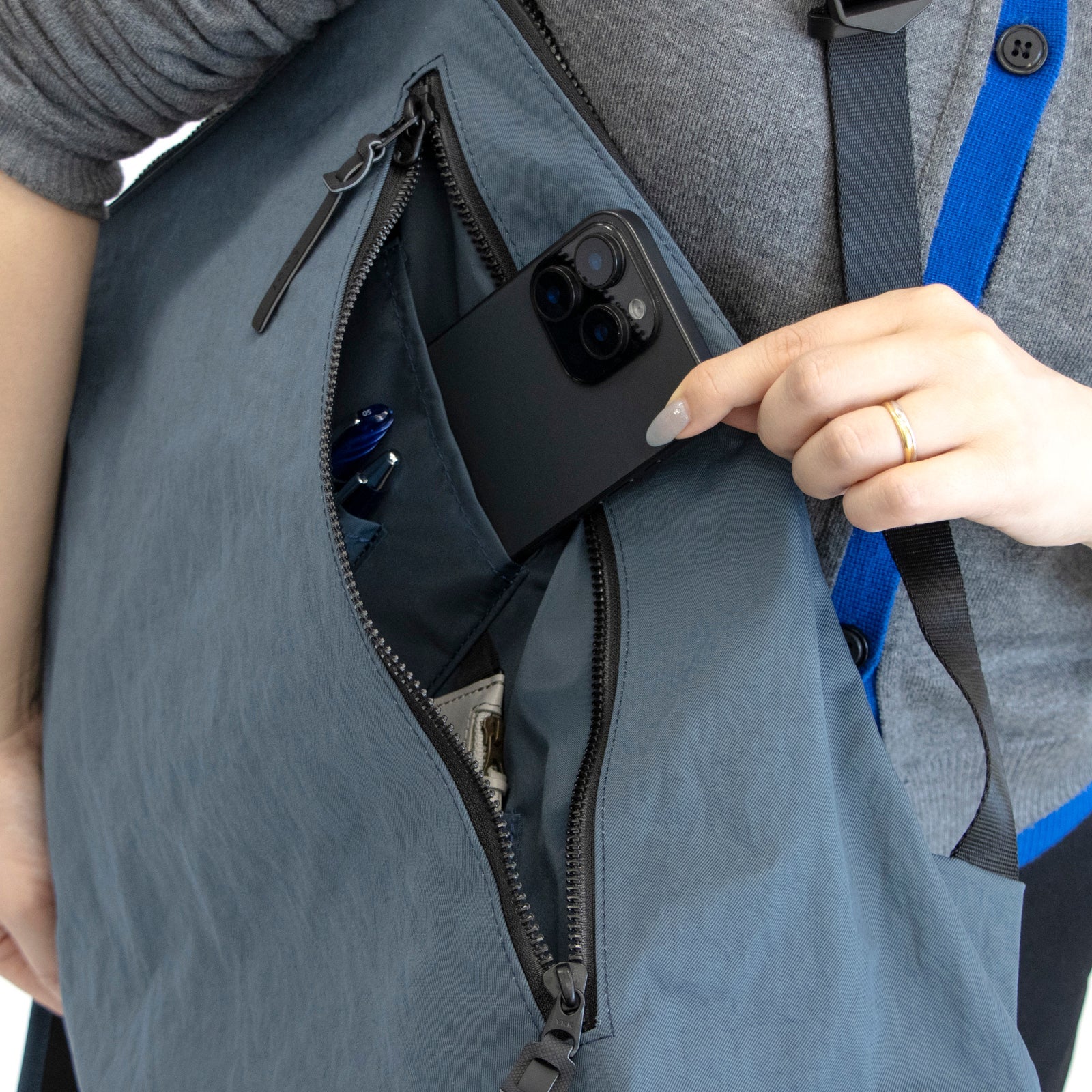 和ックパックhabit「KONBU®️（コンブ）」ツイル｜KONBUバッグ（コンブバッグ） - Root (ルート)バッグ・鞄通販サイト - ずっと好きなもの、飾らないデザイン - 