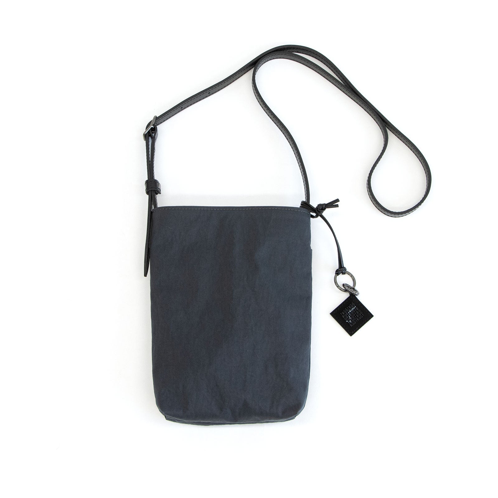 Mellow Phoneshoulder「KONBU®️（コンブ）ツイル」｜KONBU®️バッグ（コンブバッグ） - Root (ルート)バッグ・鞄通販サイト-ずっと好きなもの、飾らないデザイン -