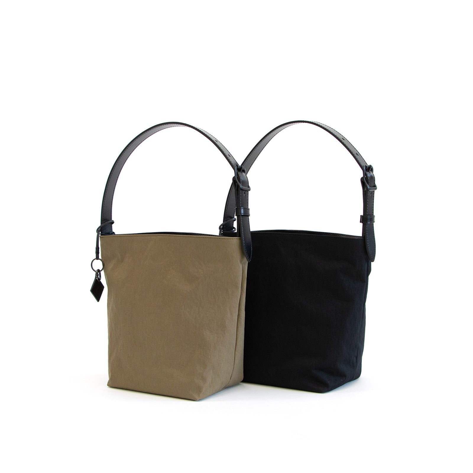 Mellow Shouldertote S「KONBU®️（コンブ）ツイル」｜KONBU®️バッグ（コンブバッグ） - Root (ルート)バッグ・鞄通販サイト - ずっと好きなもの、飾らないデザイン - 