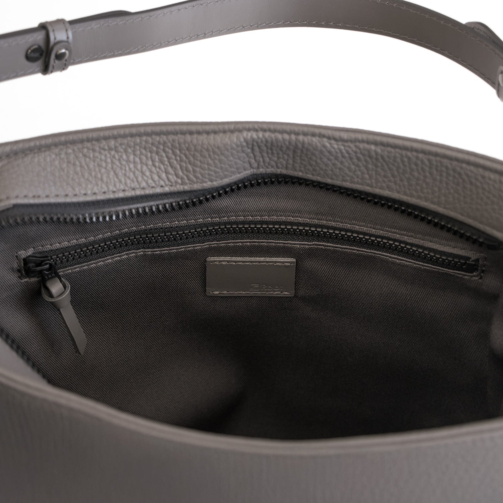 スムーストート - Swing - Root (ルート)バッグ・鞄通販サイト - ずっと好きなもの、飾らないデザイン - 