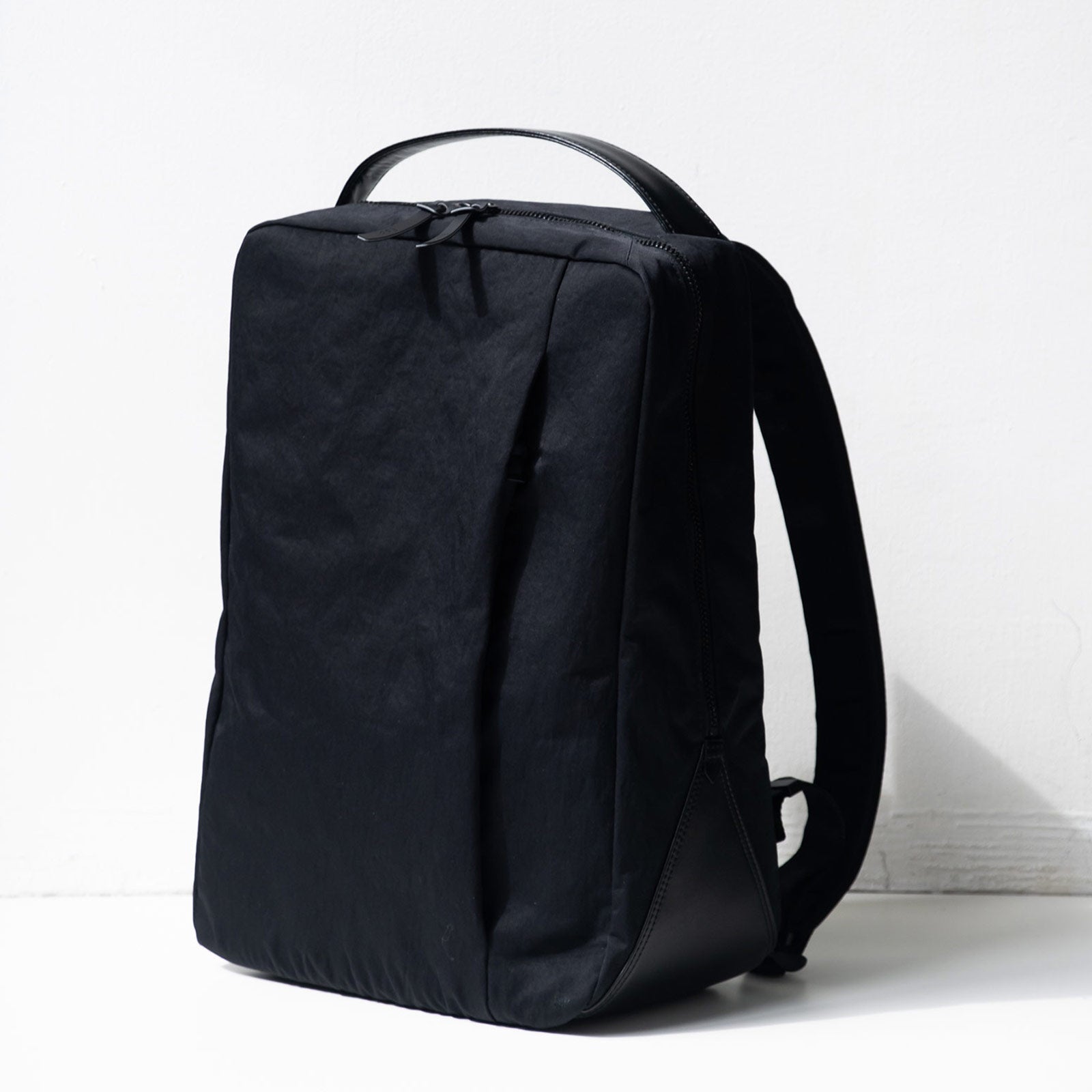 ボックスリュック type2「KONBU®️（コンブ）ツイル」｜KONBU®️バッグ（コンブバッグ） - Root (ルート)バッグ・鞄通販サイト - ずっと好きなもの、飾らないデザイン - 