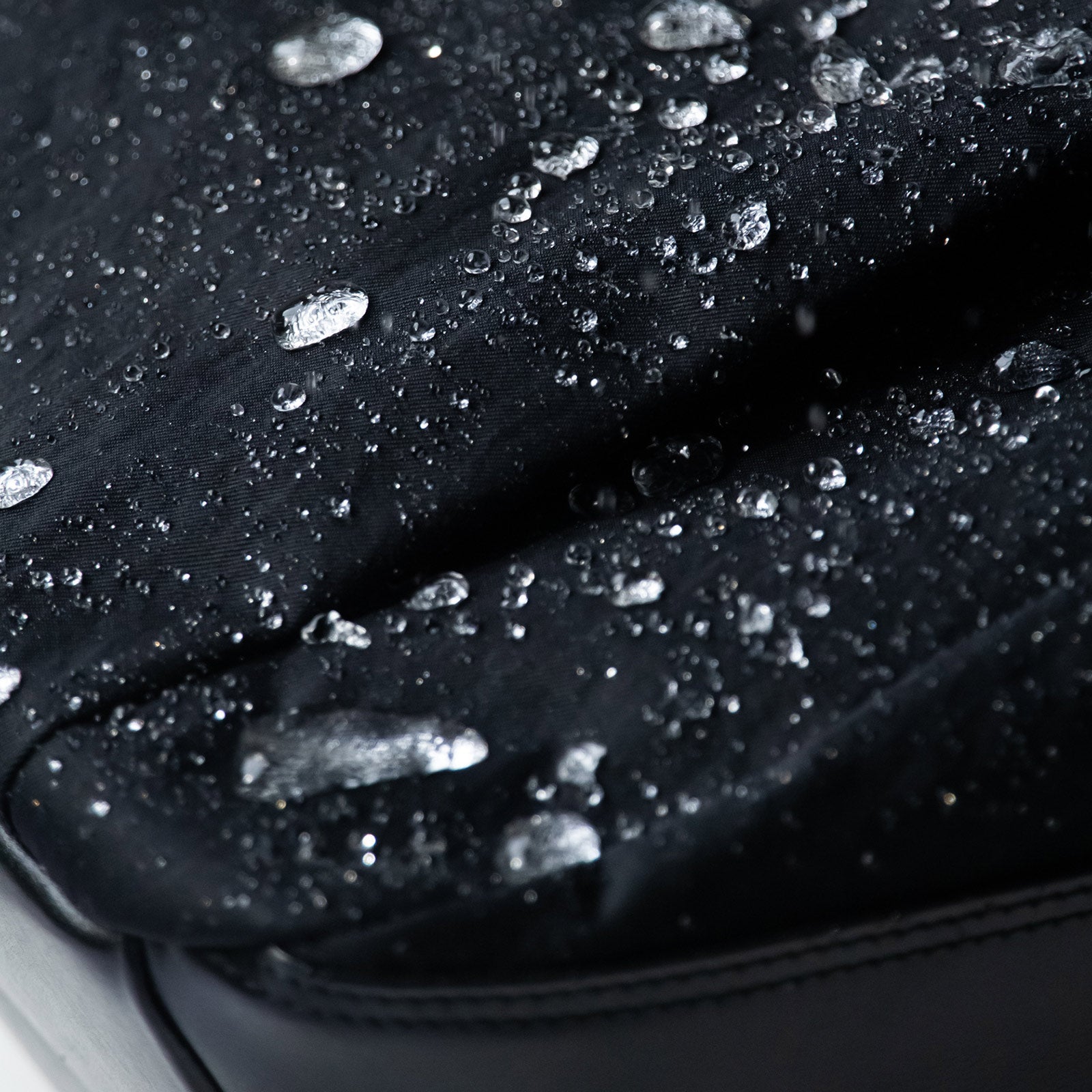 ボックスリュック type2「KONBU®️（コンブ）ツイル」｜KONBU®️バッグ（コンブバッグ） - Root (ルート)バッグ・鞄通販サイト - ずっと好きなもの、飾らないデザイン - 