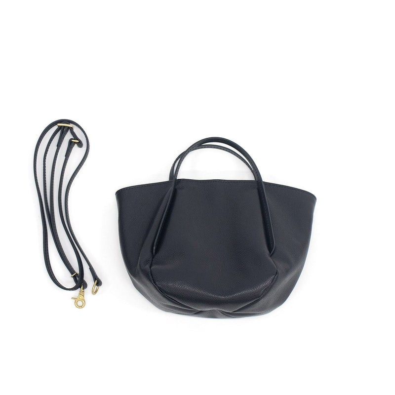 A3petit(レザーショルダーバッグ)Root Shoulderbag - Root - ずっと好きなもの、飾らないデザイン -
