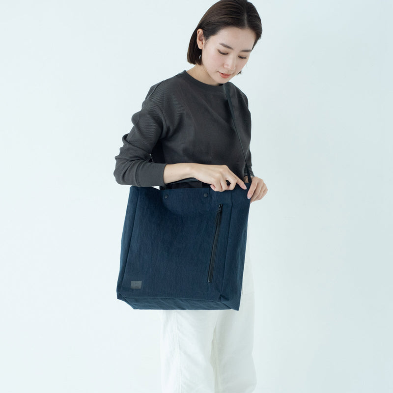 CUBE キューブ(コンブツイルショルダートートバッグ) Root＜UNISEX＞Shoulderbag - Root - ずっと好きなもの、飾らないデザイン -