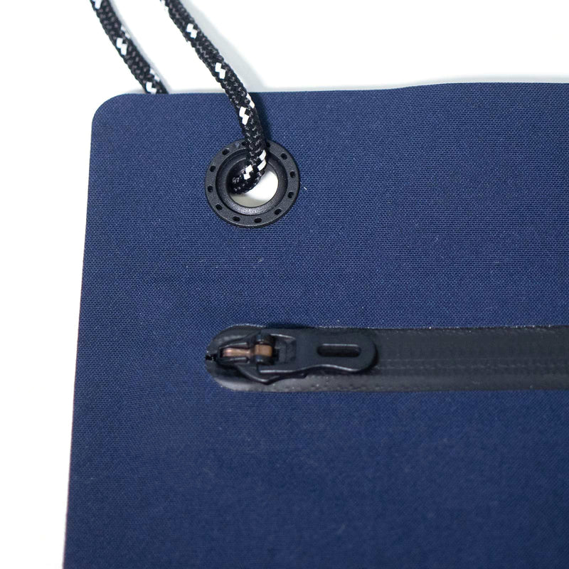 マイル 「KONBU®️（コンブ）」ナイロンサコッシュ Root＜UNISEX＞Sacoche - Root - ずっと好きなもの、飾らないデザイン -