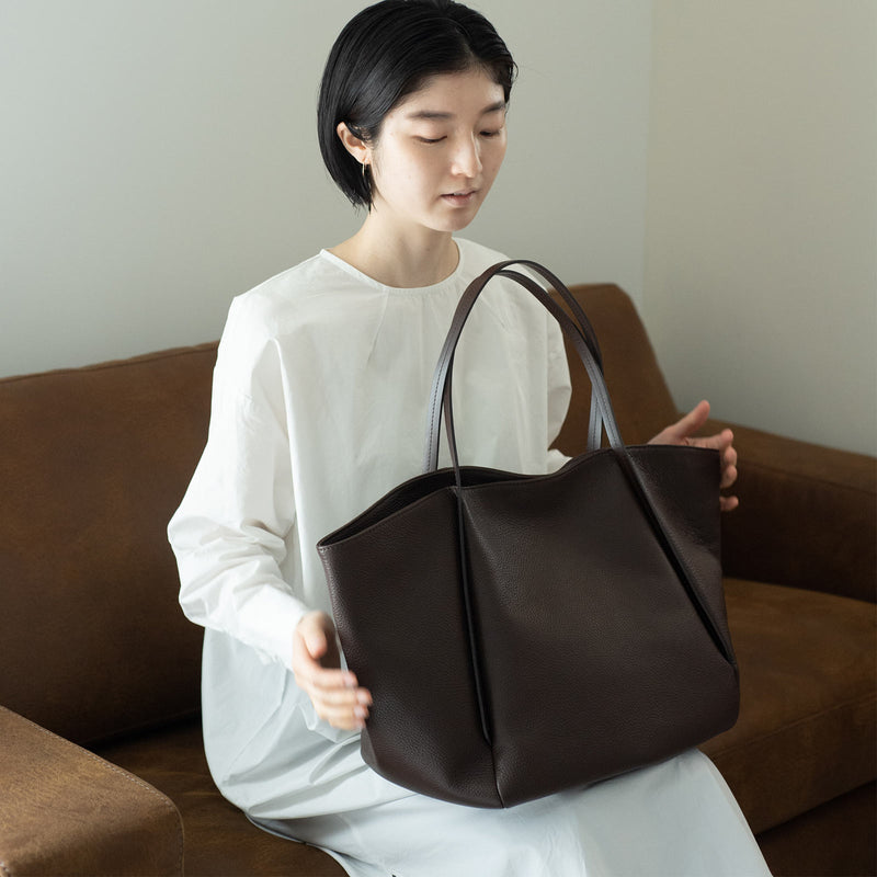 Root＜UNISEX＞Totebag(トートバッグ) A3トート - Root - ずっと好きなもの、飾らないデザイン -
